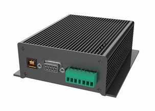 通讯设备 连接世界的无形桥梁